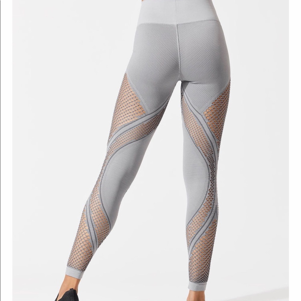 SOLD OUT carbon 38 leggings NUX